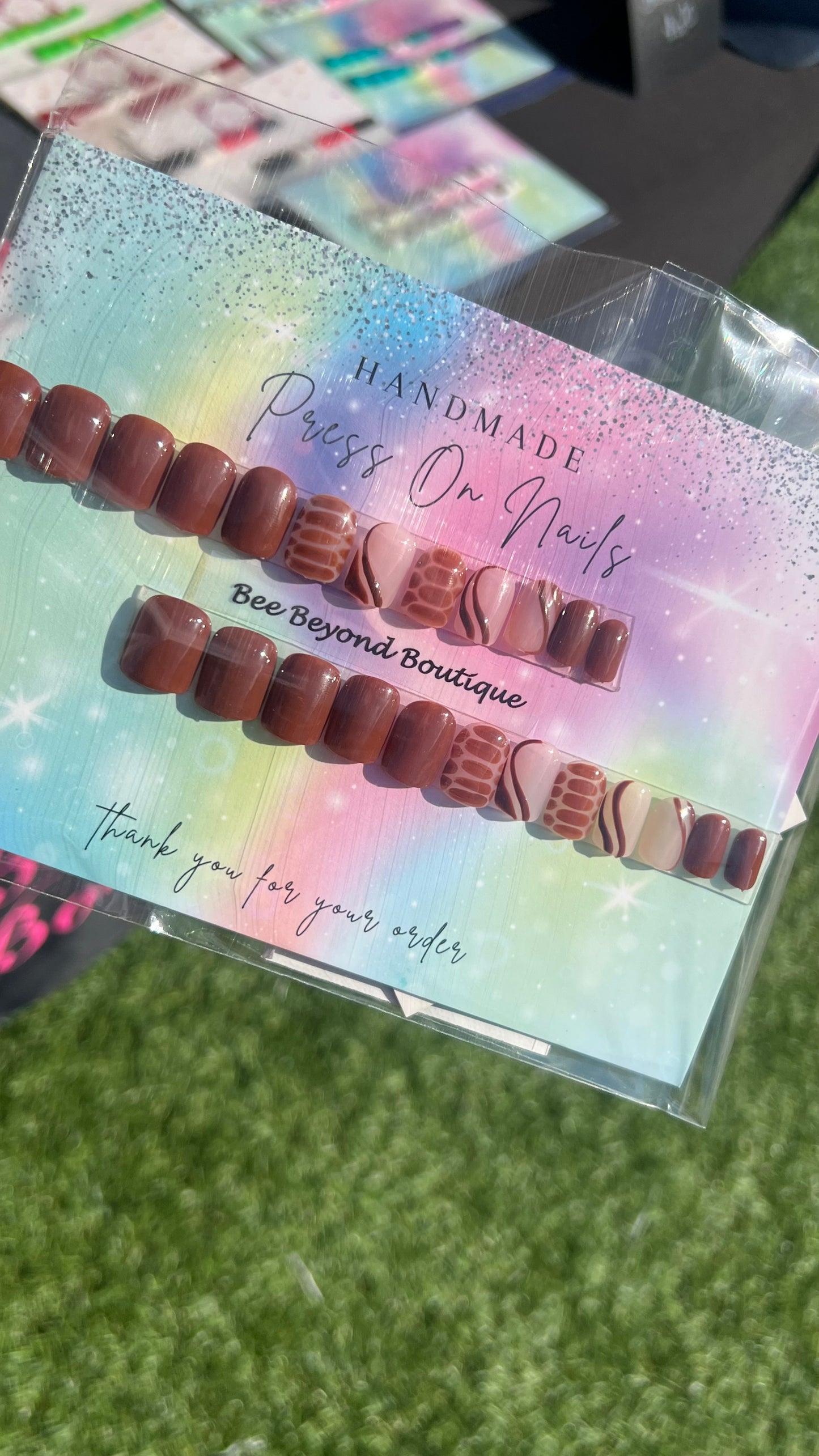 Chocolate Swirl press on nails
