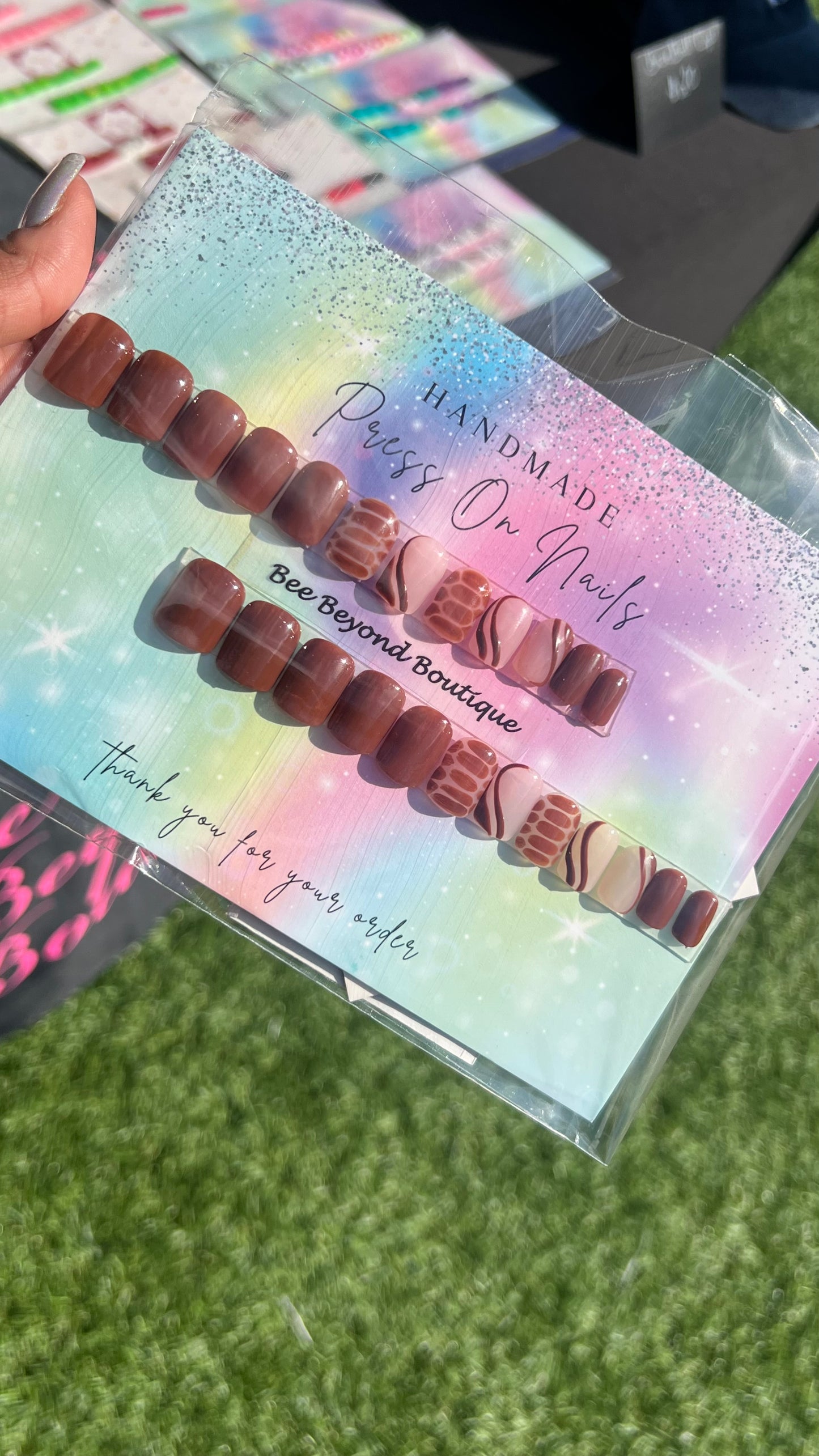 Chocolate Swirl press on nails
