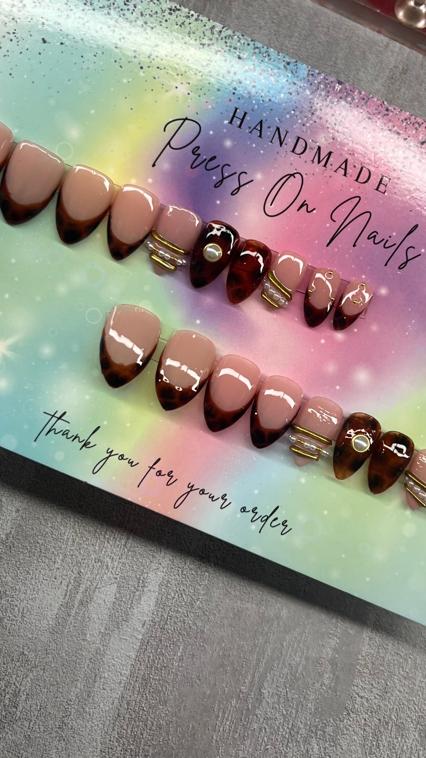 Brown Baddie  Press on Nails