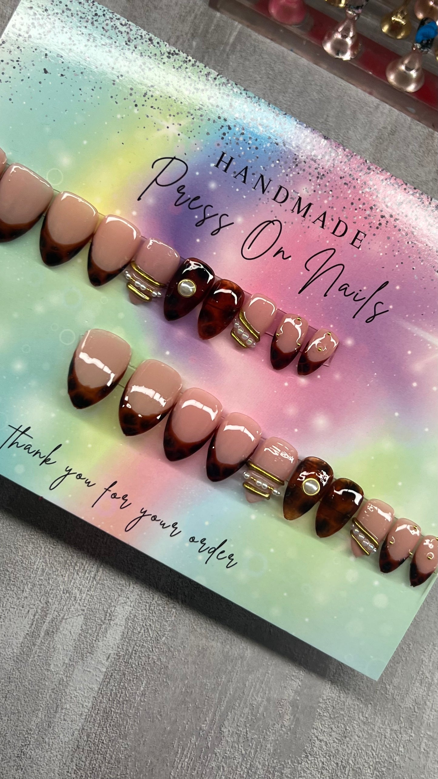 Brown Baddie  Press on Nails