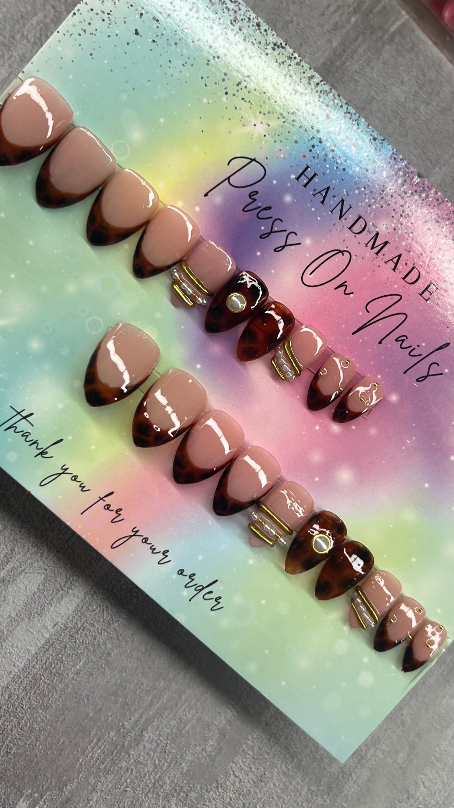 Brown Baddie  Press on Nails